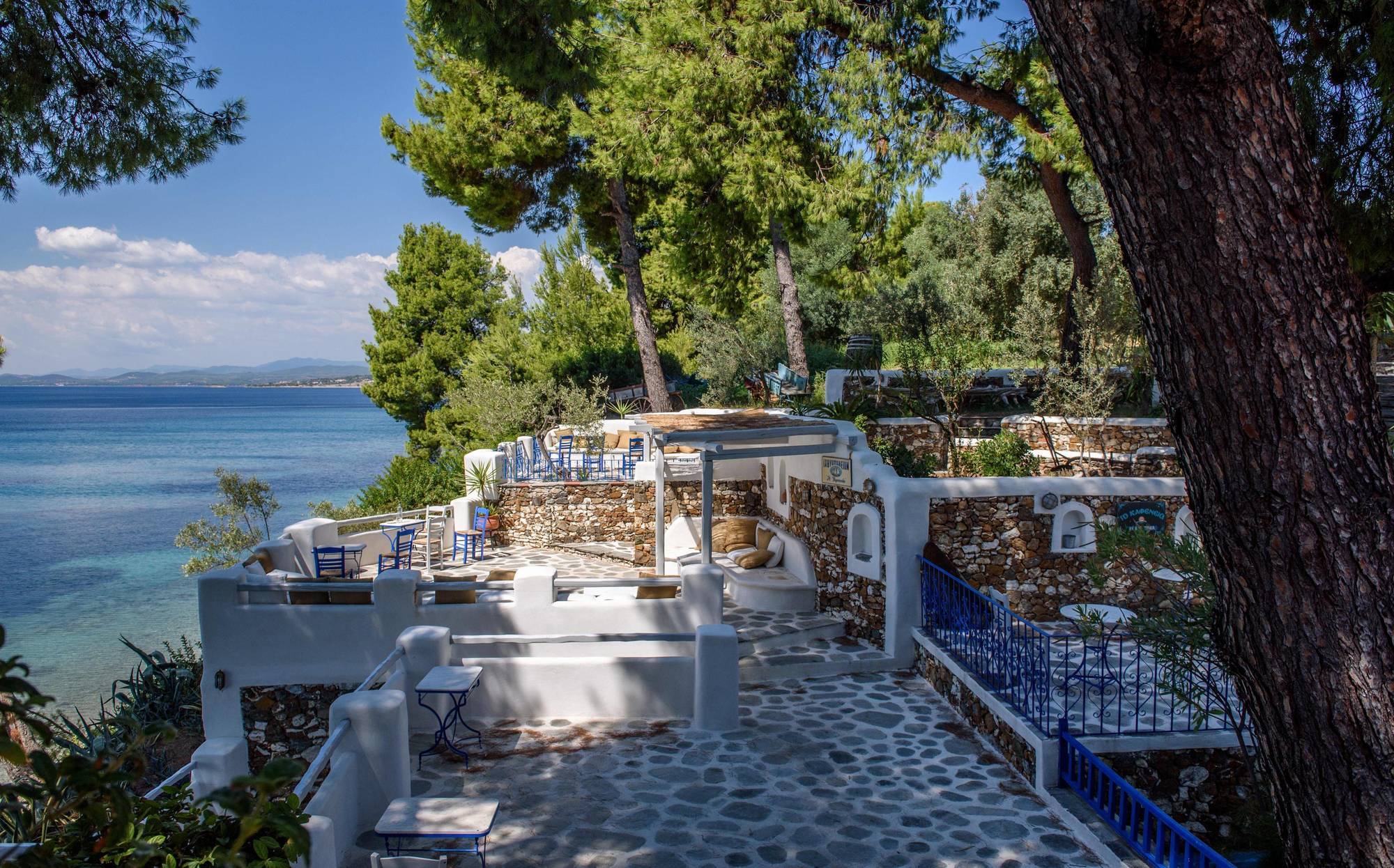Virginia Hotel Sithonia Bagian luar foto